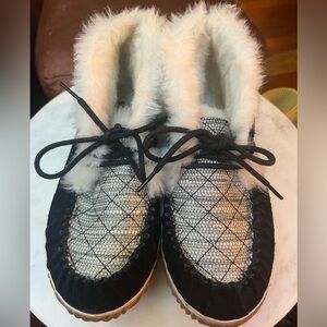 Sorel suede woman’s moccasin